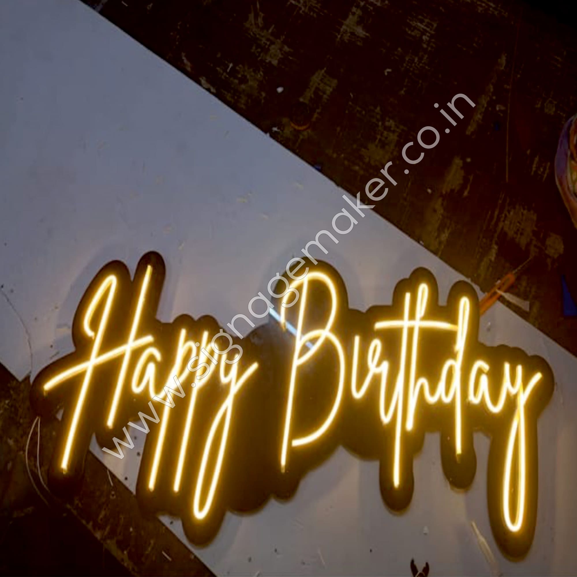 Custom Neon Signs for Vibrant, Eye-Catching Branding